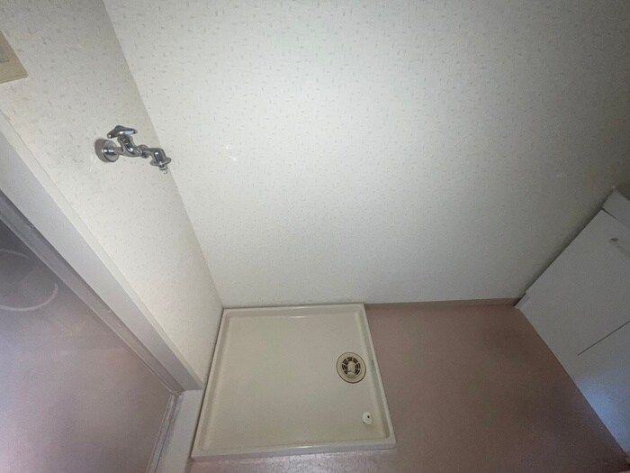 物件内観写真13　(洗濯機置場)