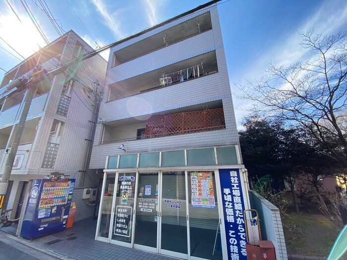 コク－ン三条大宮の物件外観写真