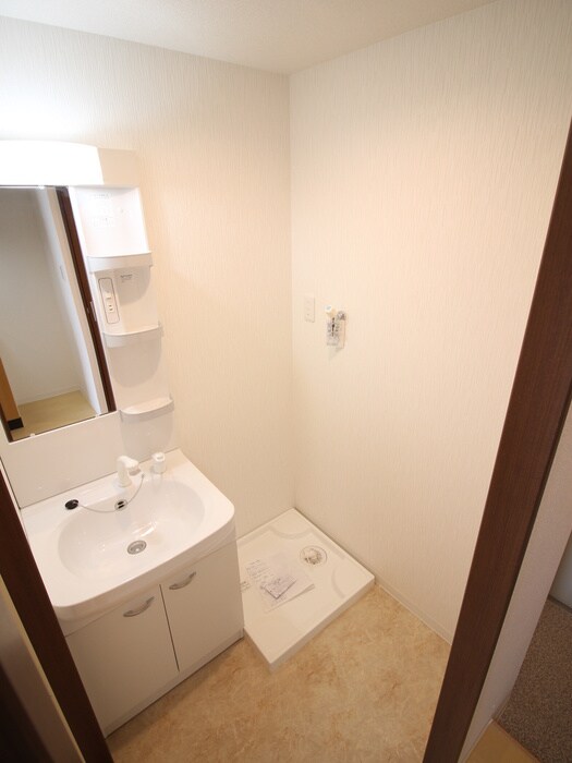 物件内観写真11　(洗面)