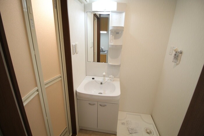 物件内観写真15　(洗面)