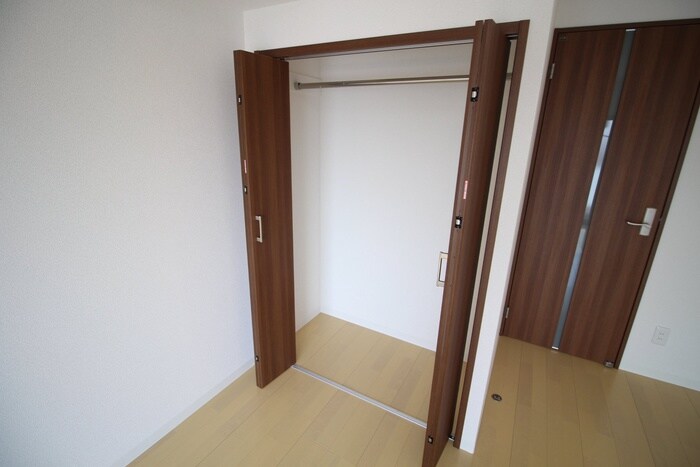 物件内観写真16　(収納)