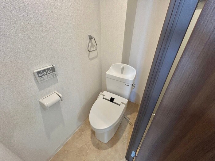 物件内観写真17　(トイレ)