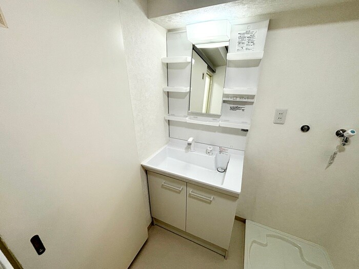 物件内観写真12　(洗面)