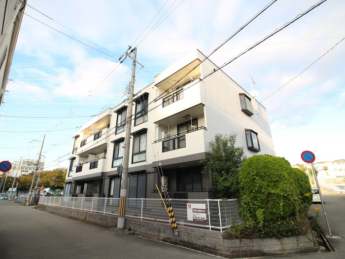 物件外観写真2　(外観写真)