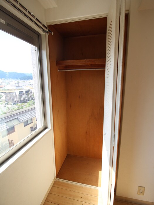 物件内観写真10　(収納)