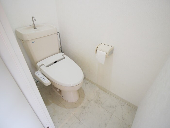 物件内観写真14　(トイレ)