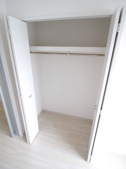 物件内観写真13　(収納)