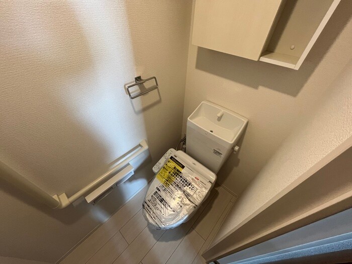 物件内観写真11　(トイレ)