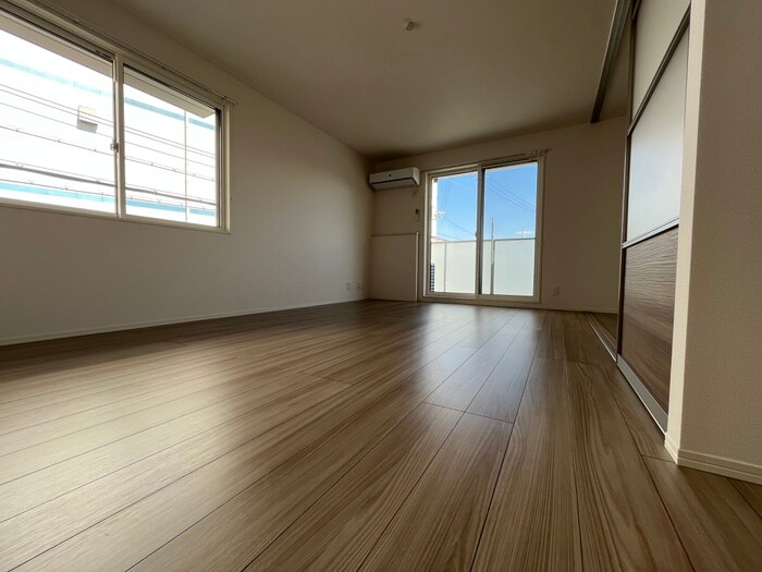 物件内観写真12　(居室)