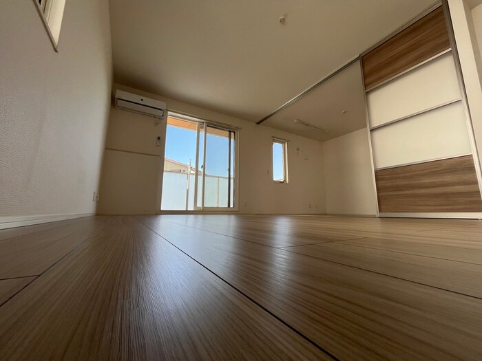 物件内観写真14　(居室)