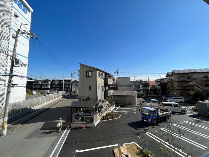 物件内観写真19　(室内からの展望)