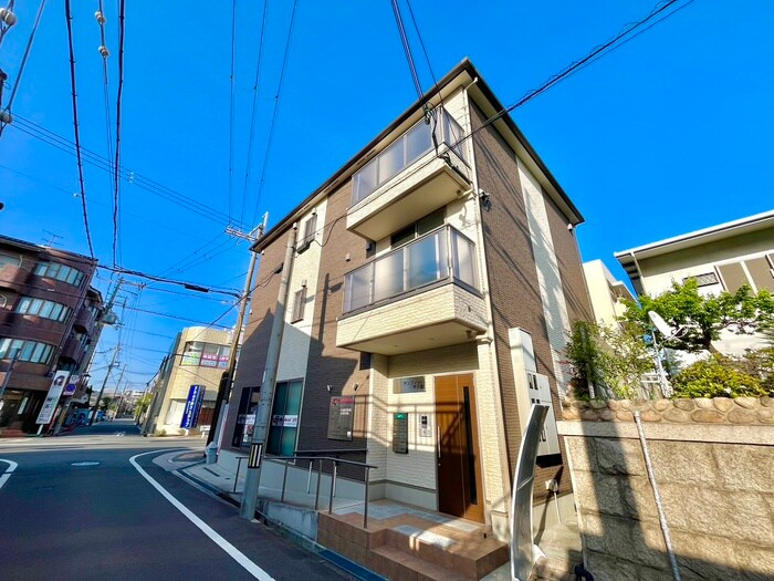 物件外観写真2　(外観写真)