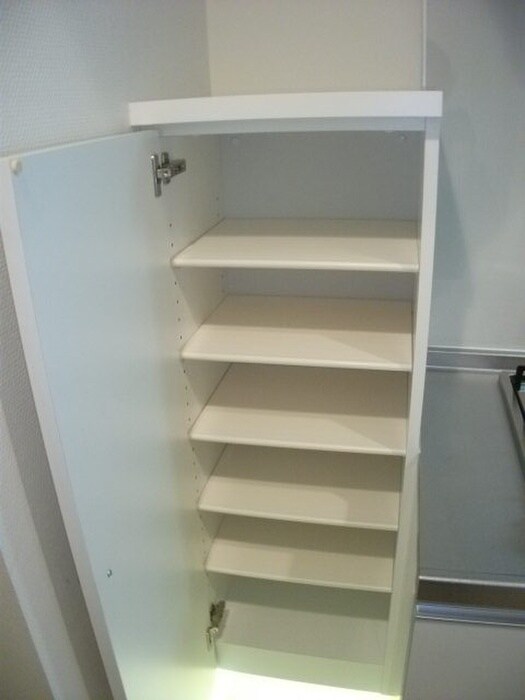 物件内観写真15　(靴箱)