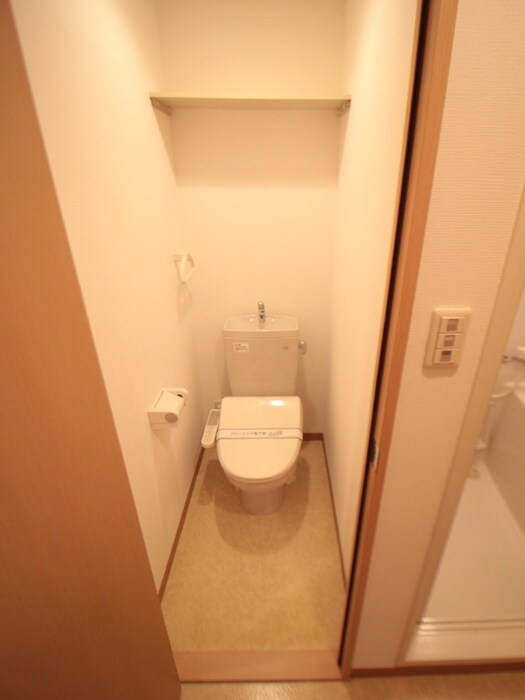 物件内観写真13　(トイレ)