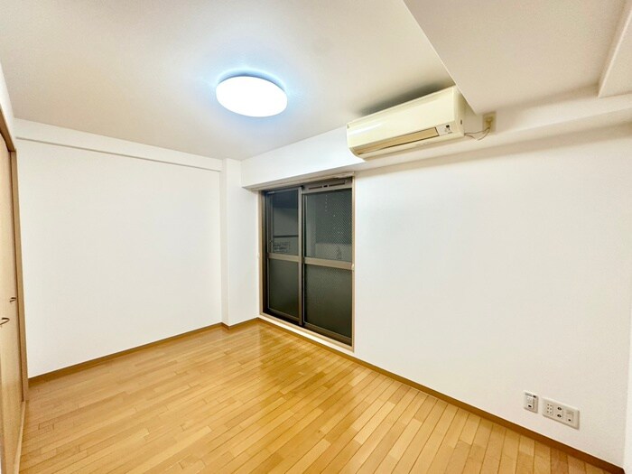 物件内観写真13　(居室)