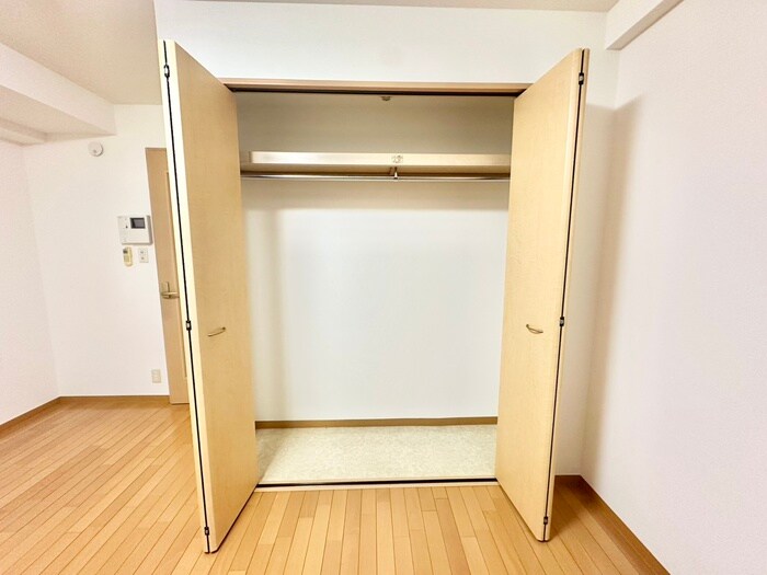 物件内観写真16　(収納)