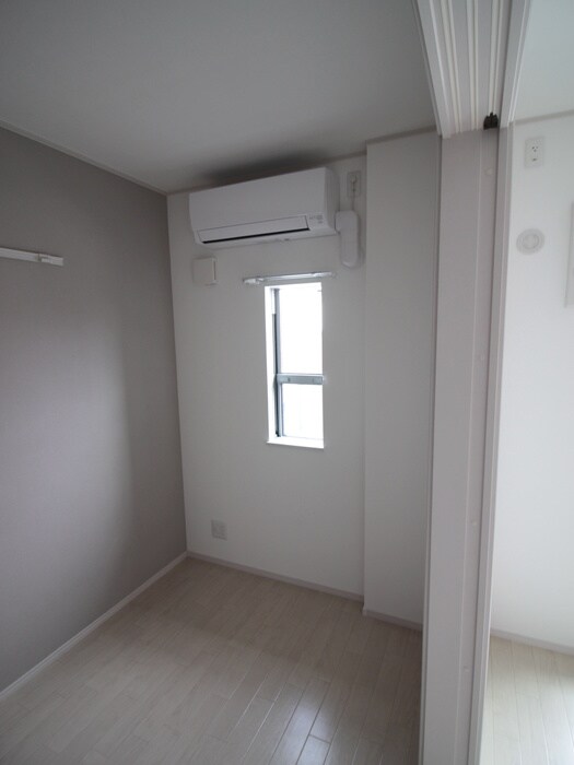 物件内観写真12　(居室)