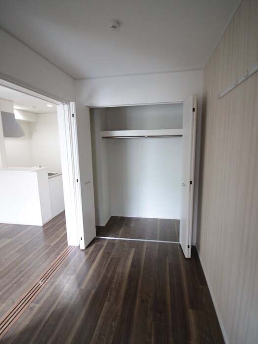 物件内観写真17　(収納)