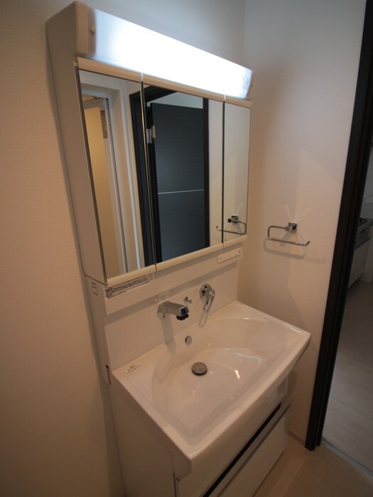 物件内観写真17　(洗面)