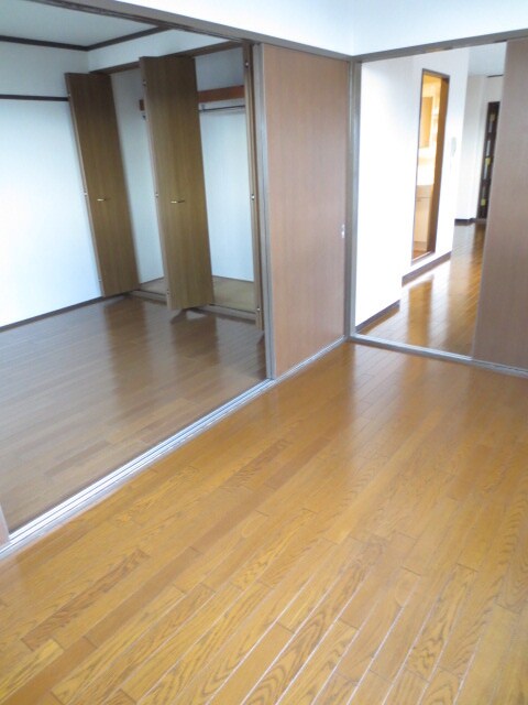 物件内観写真12　(居室)