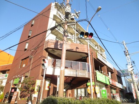 バンベール忍ヶ丘外観写真