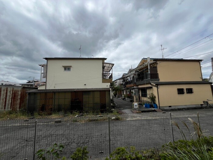 物件内観写真22　(室内からの展望)