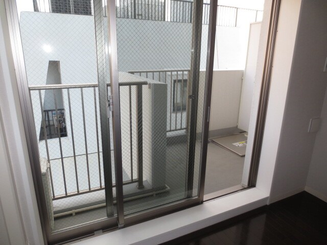 物件内観写真16　(ベランダ・バルコニー)