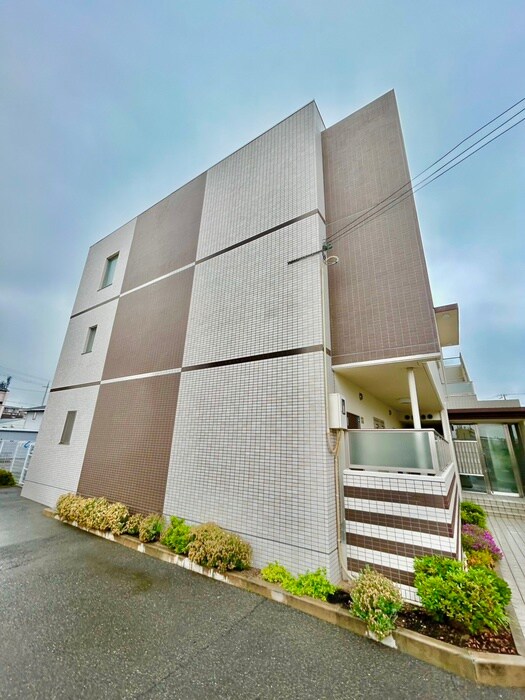 物件外観写真6　(外観写真)