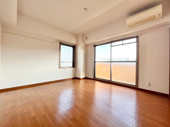 物件内観写真7　(居室)