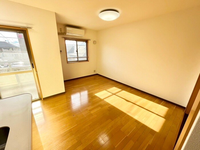 物件内観写真6　(居室)