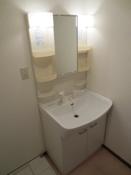 物件内観写真9　(洗面)