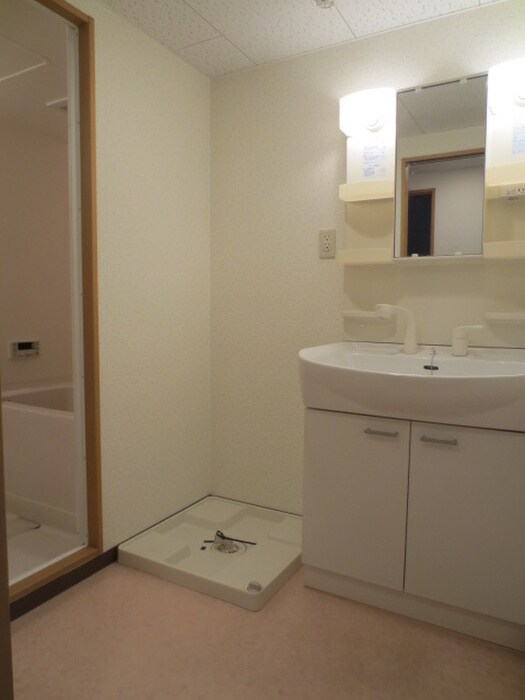 物件内観写真10　(洗面)