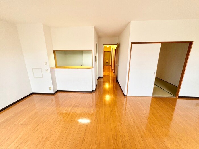 物件内観写真8　(居室)