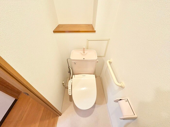 物件内観写真9　(トイレ)