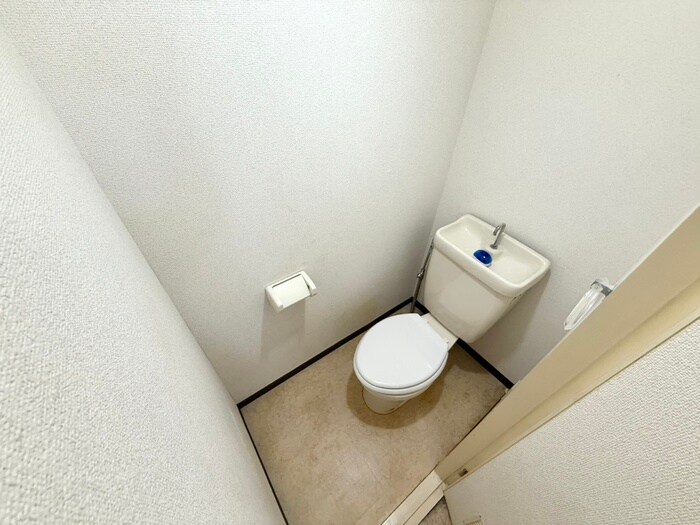 物件内観写真10　(トイレ)