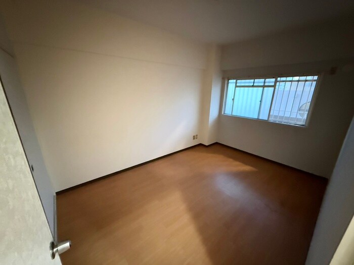 物件内観写真13　(居室)