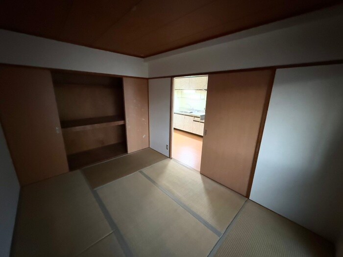 物件内観写真18　(居室)