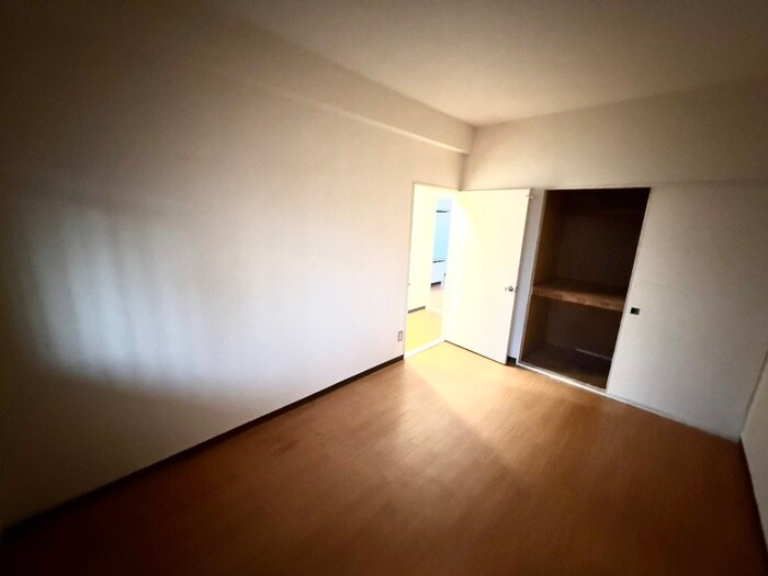 物件内観写真19　(居室)