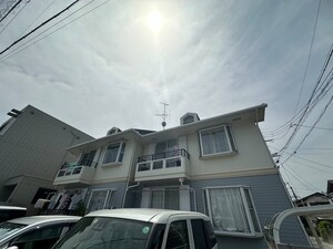西田メゾン外観写真