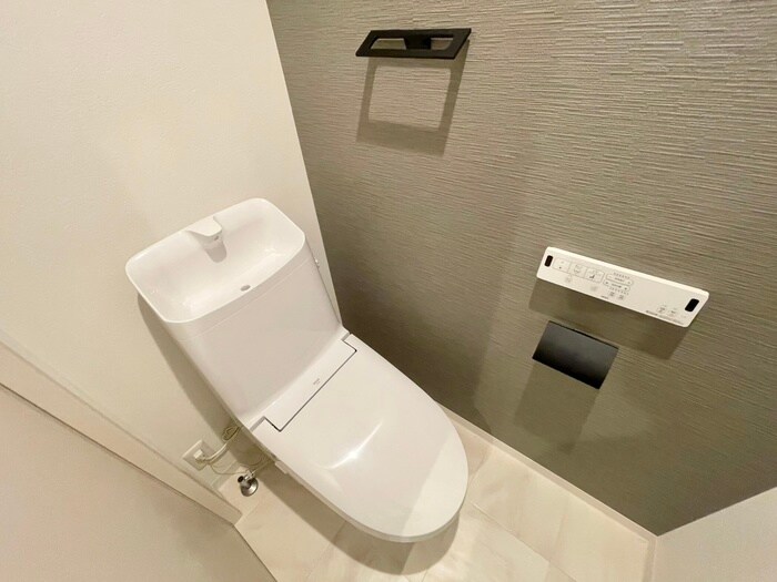 物件内観写真12　(トイレ)