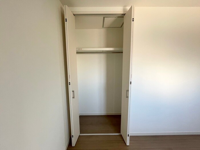 物件内観写真16　(収納)