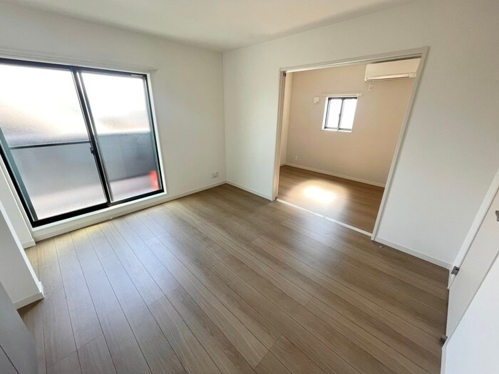 物件内観写真19　(居室)