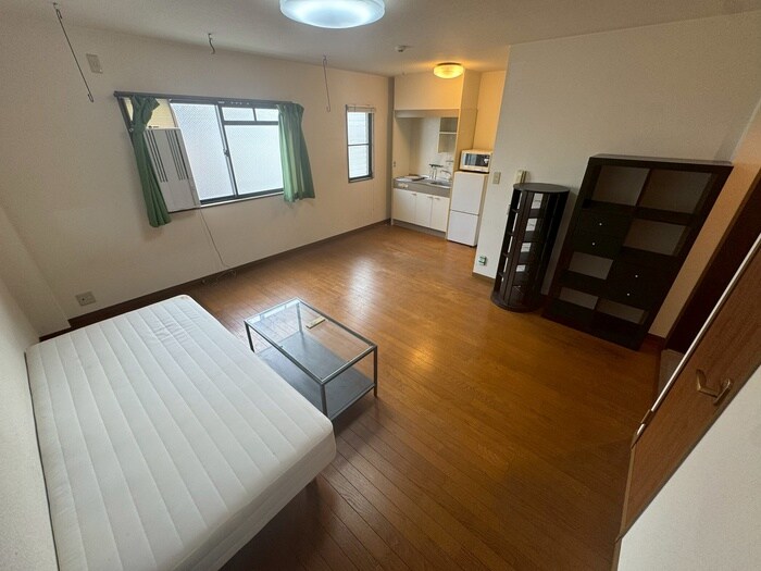 物件内観写真6　(居室)