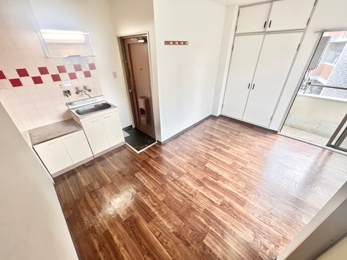 物件内観写真9　(居室)