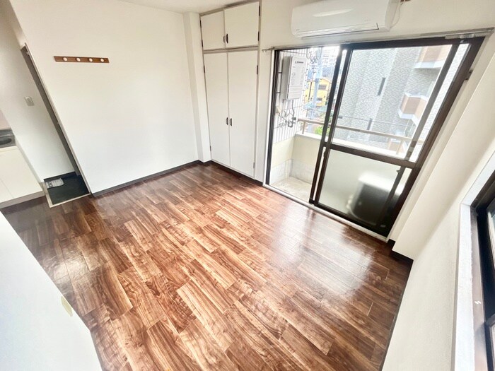 物件内観写真11　(居室)