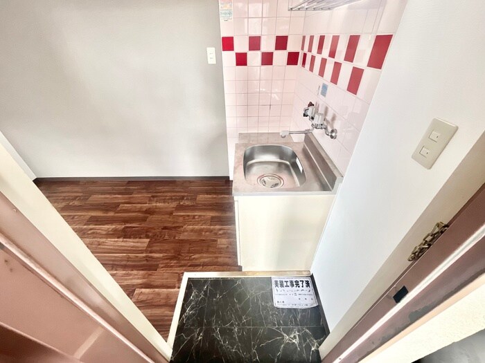 物件内観写真15　(玄関)