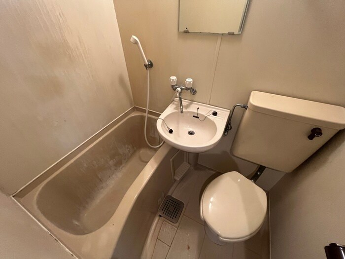 物件内観写真8　(バス／シャワールーム等)