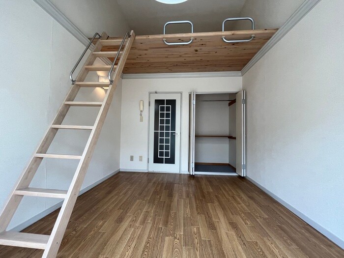 物件内観写真13　(居室)