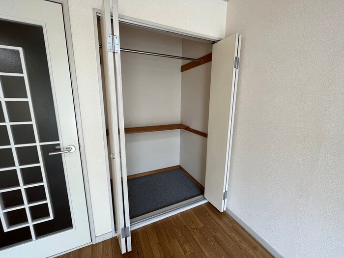 物件内観写真14　(収納)