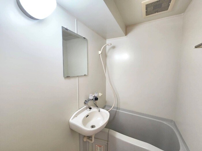 物件内観写真10　(バス／シャワールーム等)